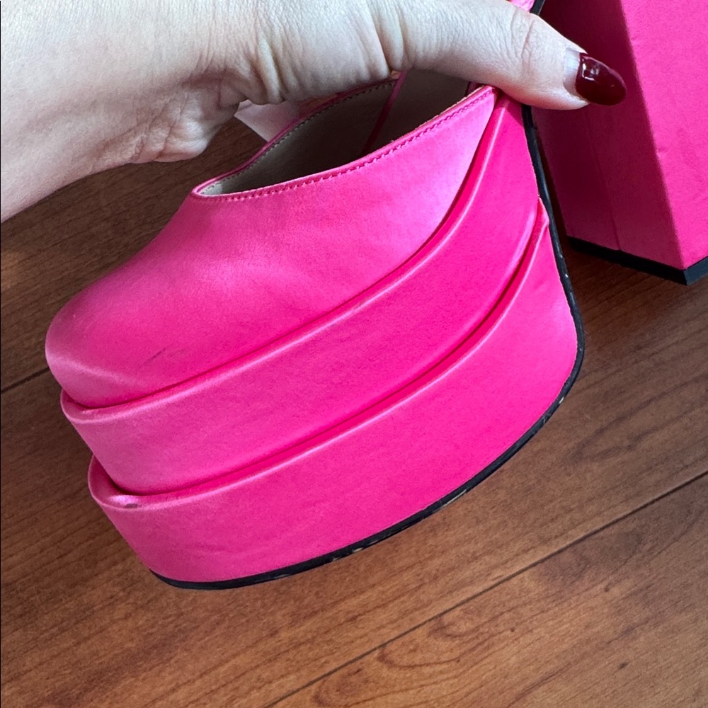 Steve Madden Charlize Hot Pink Satin Platforms - Picture 7 of 14